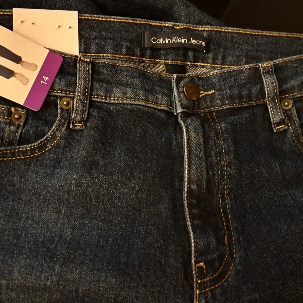 CALVIN KLEIN JEANS brand new SIZE 14 straight leg DARK BLUE womans - Picture 5 of 5